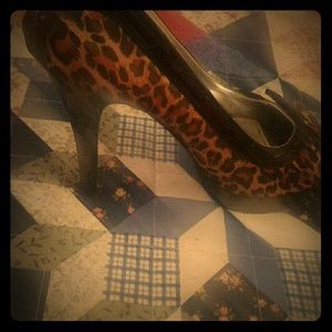 Leopard heels